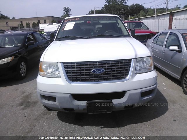 1FMPU16L63LC03659 - 2003 FORD EXPEDITION XLT WHITE photo 6