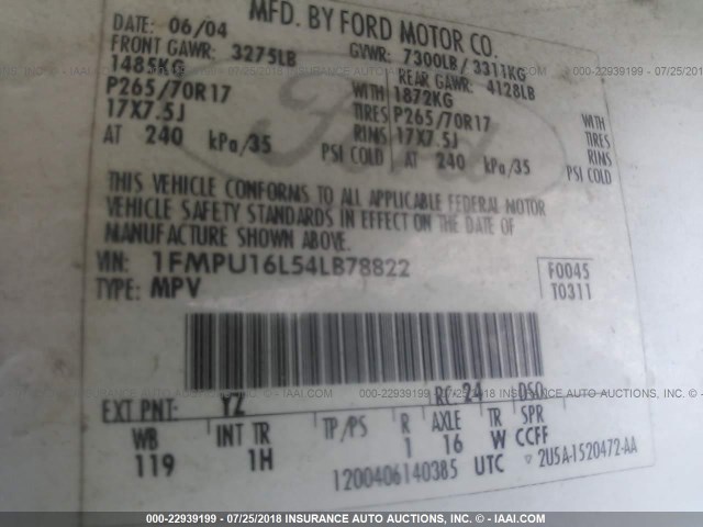 1FMPU16L54LB78822 - 2004 FORD EXPEDITION XLT WHITE photo 9