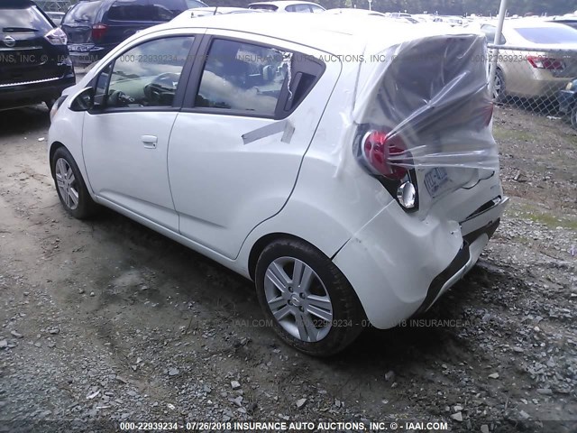 KL8CD6S91FC717748 - 2015 CHEVROLET SPARK 1LT WHITE photo 3