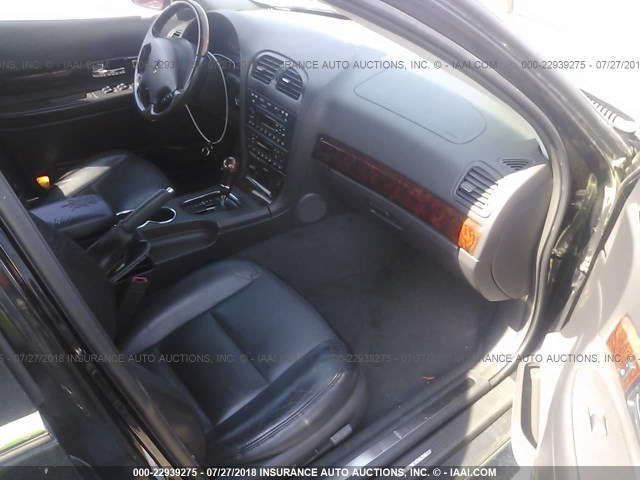 1LNHM86S11Y702860 - 2001 LINCOLN LS 黑色 照片 5