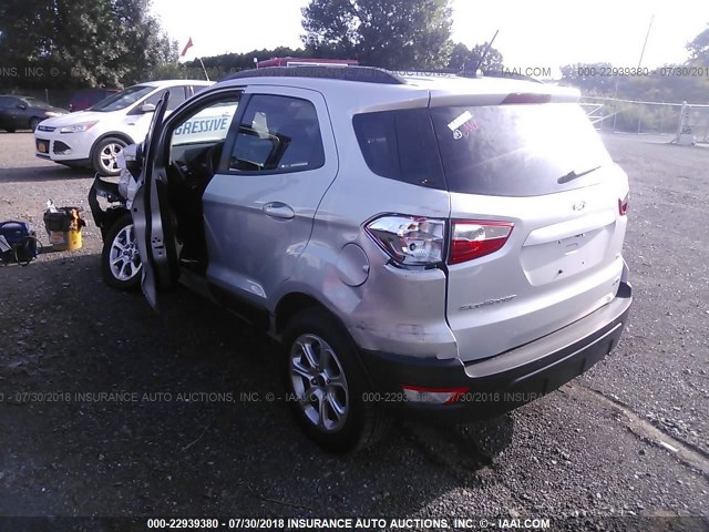 MAJ6P1UL8JC193634 - 2018 FORD ECOSPORT SE SILVER photo 3