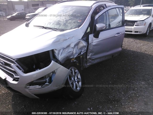 MAJ6P1UL8JC193634 - 2018 FORD ECOSPORT SE SILVER photo 6