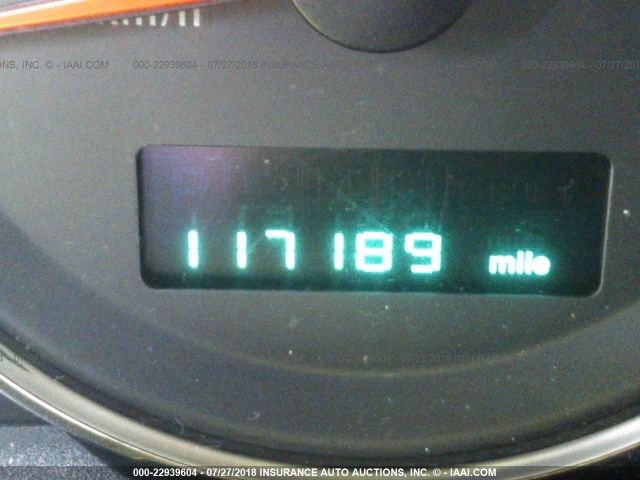 1J8HG48N96C244932 - 2006 JEEP COMMANDER WHITE photo 7