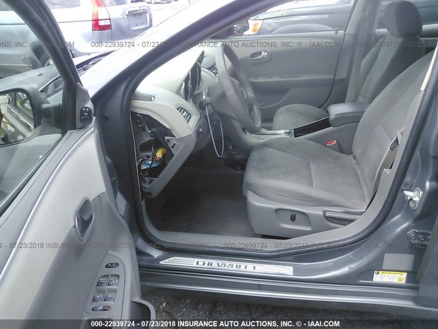 1G1ZG57B584251763 - 2008 CHEVROLET MALIBU LS BLUE photo 5
