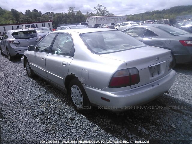 1HGCD5697TA208915 - 1996 HONDA ACCORD VALUE BEIGE photo 3