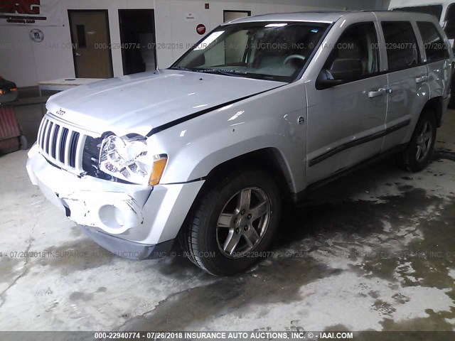 1J8HR48P97C679849 - 2007 JEEP GRAND CHEROKEE LAREDO/COLUMBIA/FREEDOM 银色 照片 6