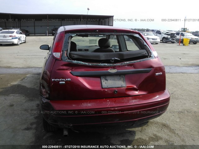 3FAFP31N45R161949 - 2005 FORD FOCUS ZX3 RED photo 6