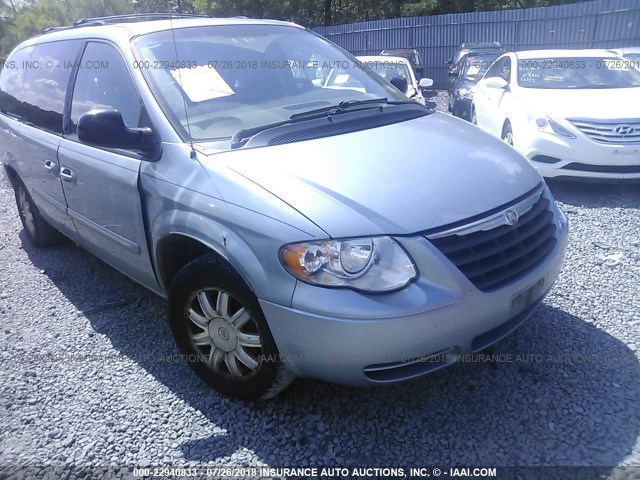 2A8GP54L56R781665 - 2006 CHRYSLER TOWN & COUNTRY TOURING Light Blue photo 6
