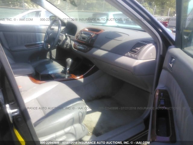 4T1BE30K13U224271 - 2003 TOYOTA CAMRY LE/XLE/SE 黑色 照片 5