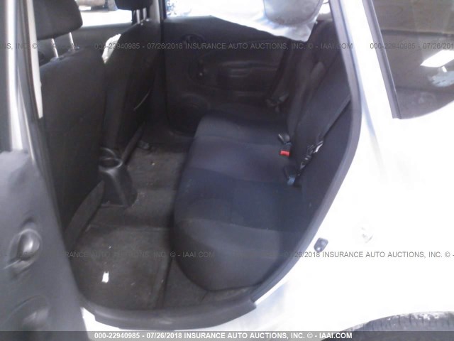 3N1CE2CP2FL405858 - 2015 NISSAN VERSA NOTE S/S PLUS/SV/SL/SR SILVER photo 8