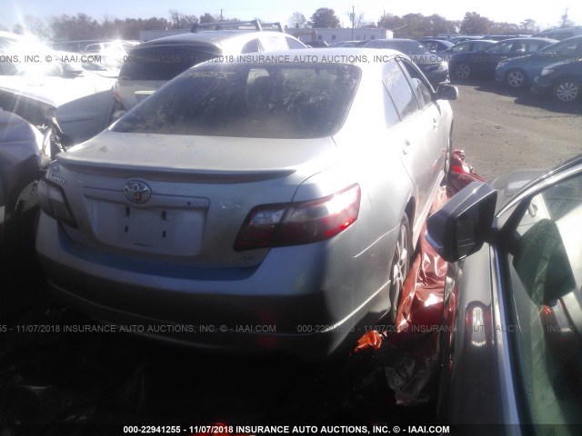 4T1BE46K47U650622 - 2007 TOYOTA CAMRY NEW GENERAT CE/LE/XLE/SE SILVER photo 4