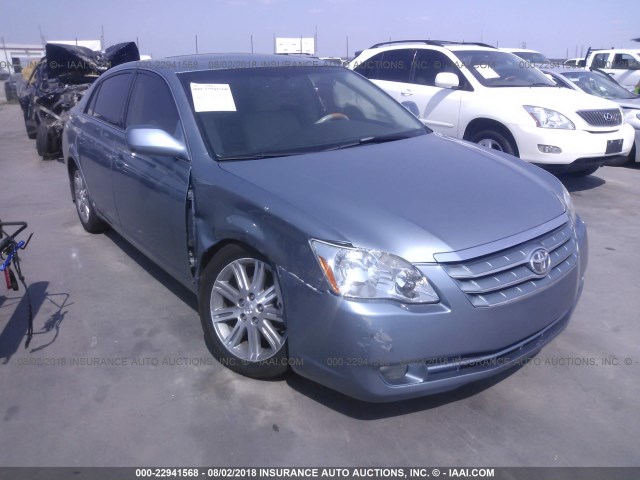 4T1BK36B97U170692 - 2007 TOYOTA AVALON XL/XLS/TOURING/LIMITED Light Blue photo 1