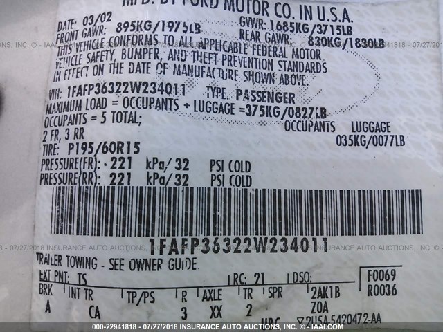 1FAFP36322W234011 - 2002 FORD FOCUS SE/SE COMFORT/ZTW/SE SPRT 银色 照片 9