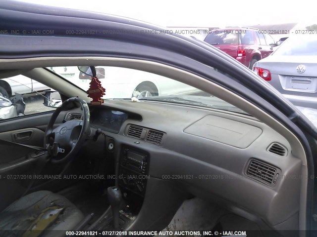 4T1BG22K8YU760742 - 2000 TOYOTA CAMRY CE/LE/XLE 绿色 照片 5