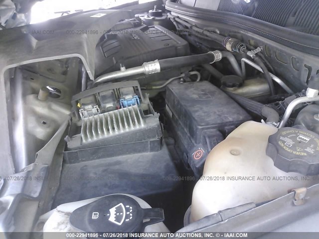 2CKDL63F866056689 - 2006 PONTIAC TORRENT GRAY photo 10