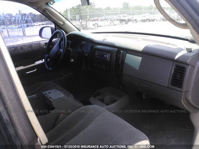 1B7HG2AN01S293716 - 2001 DODGE DAKOTA QUAD BLUE photo 5