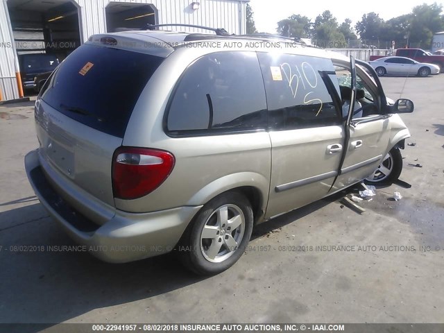 1D4GP45R66B518977 - 2006 DODGE CARAVAN SXT GOLD photo 4