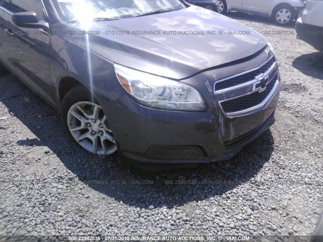 1G11D5RR1DF116861 - 2013 CHEVROLET MALIBU 1LT 灰色 照片 6