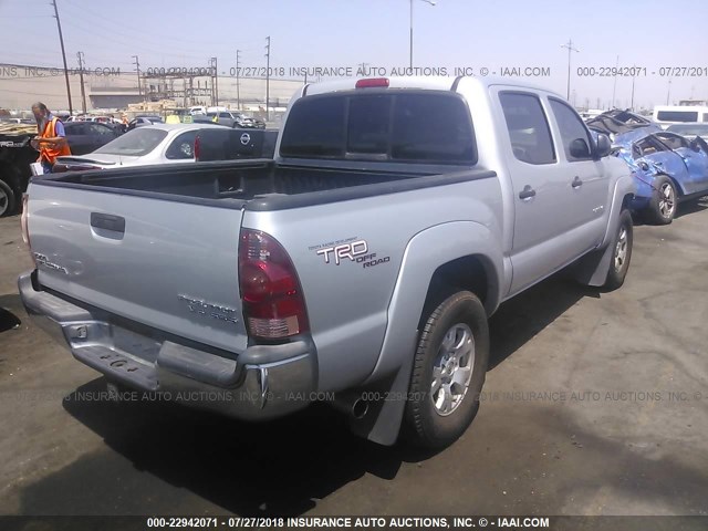 5TEJU62N67Z323211 - 2007 TOYOTA TACOMA DOUBLE CAB PRERUNNER SILVER photo 4