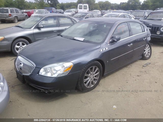 1G4HC5EM1AU115909 - 2010 BUICK LUCERNE CXL GRAY photo 2