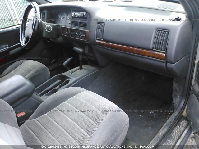 1J4GZ58S0VC630009 - 1997 JEEP GRAND CHEROKEE LAREDO/TSI GRAY photo 5