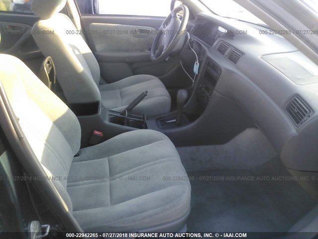 4T1BF22KXVU922661 - 1997 TOYOTA CAMRY CE/LE/XLE 绿色 照片 5