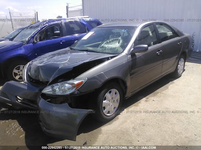 4T1BE32KX4U892374 - 2004 TOYOTA CAMRY LE/XLE/SE Boz foto 2