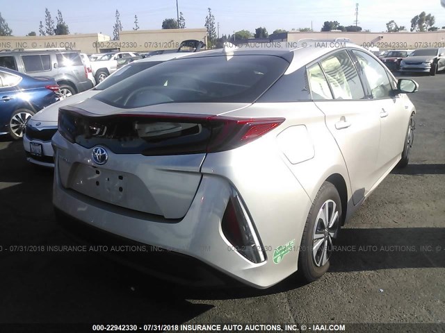 JTDKARFP8H3057734 - 2017 TOYOTA PRIUS PRIME  银色 照片 4