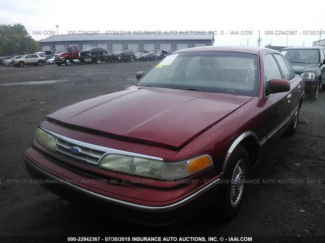 2FALP73W5VX230469 - 1997 FORD CROWN VICTORIA  MAROON photo 2