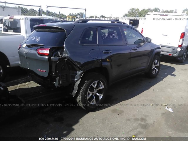 1C4PJMBS3GW220788 - 2016 JEEP CHEROKEE TRAILHAWK GRAY photo 4