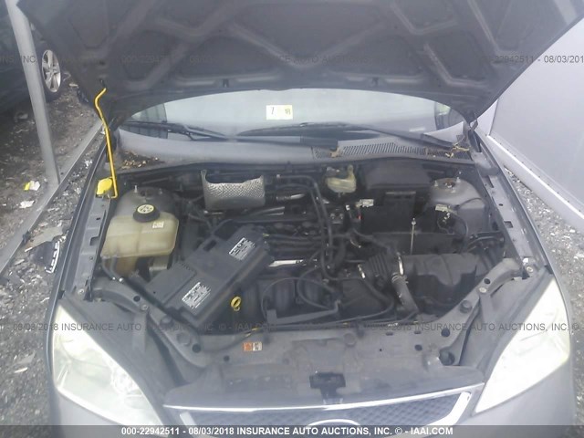 1FAHP36N86W236250 - 2006 FORD FOCUS ZXW GRAY photo 10