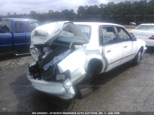 1G4AG5540R6444137 - 1994 BUICK CENTURY SPECIAL WHITE photo 4