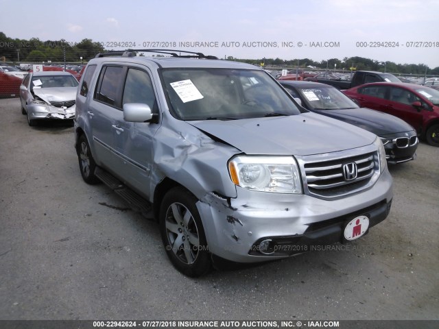 5FNYF4H9XDB002714 - 2013 HONDA PILOT TOURING SILVER photo 6