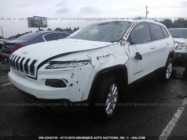 1C4PJLLX4JD504325 - 2018 JEEP CHEROKEE LATITUDE PLUS WHITE photo 2