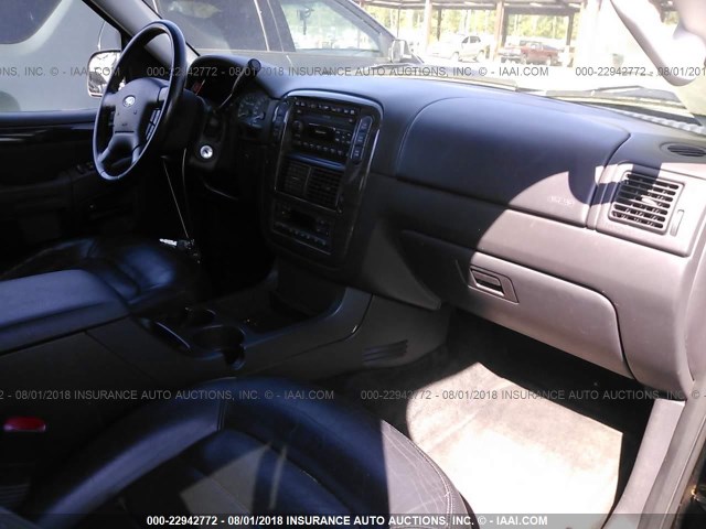 1FMDU75E32ZB95461 - 2002 FORD EXPLORER LIMITED 黑色 照片 5