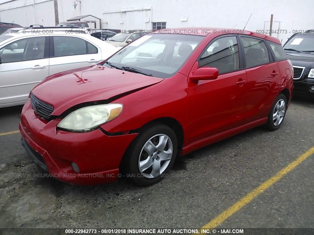 2T1KR32E85C455071 - 2005 TOYOTA COROLLA MATRIX XR RED photo 2
