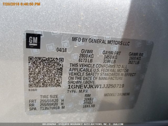 1GNEVJKW1JJ250719 - 2018 CHEVROLET TRAVERSE PREMIER SILVER photo 14