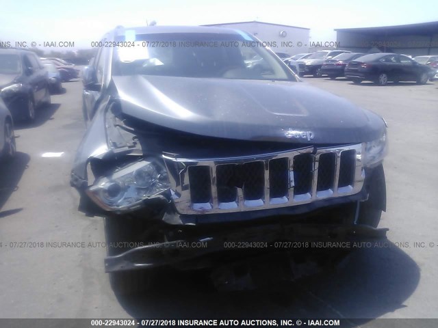 1C4RJECT7CC305702 - 2012 JEEP GRAND CHEROKEE OVERLAND GRAY photo 6