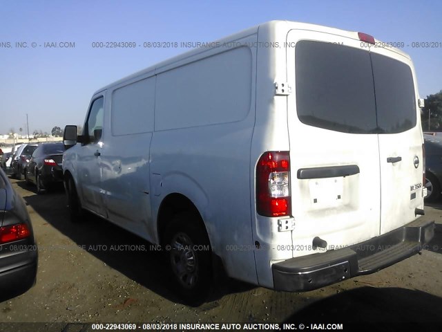 1N6AF0KY7DN108207 - 2013 NISSAN NV 2500/3500 WHITE photo 3