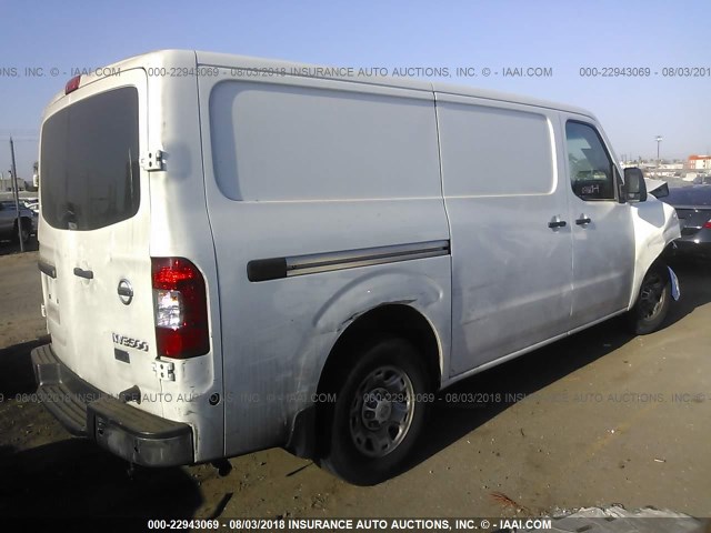 1N6AF0KY7DN108207 - 2013 NISSAN NV 2500/3500 WHITE photo 4