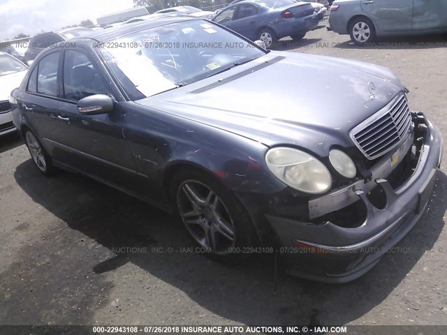 WDBUF76J45A747139 - 2005 MERCEDES-BENZ E 55 AMG ფერფლისფერი ფოტო 1