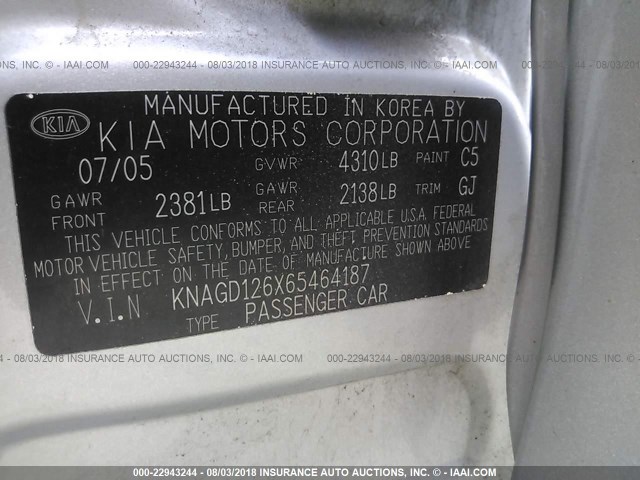 KNAGD126X65464187 - 2006 KIA OPTIMA LX/EX SILVER photo 9