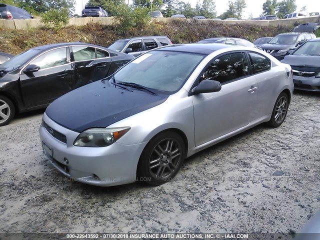 JTKDE177X70204013 - 2007 TOYOTA SCION TC 银色 照片 2