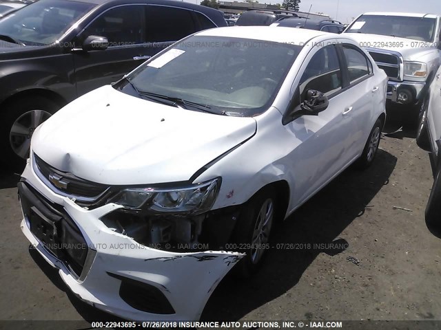 1G1JB5SG1H4137760 - 2017 CHEVROLET SONIC LS WHITE photo 2