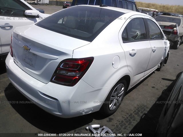 1G1JB5SG1H4137760 - 2017 CHEVROLET SONIC LS WHITE photo 4
