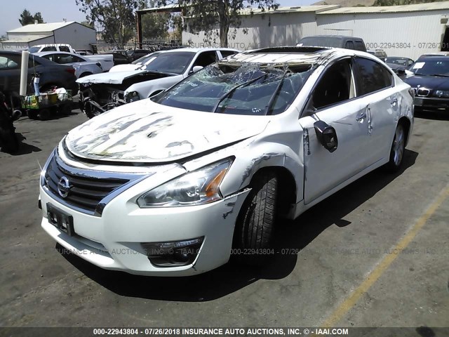 1N4BL3APXDC108505 - 2013 NISSAN ALTIMA 3.5S/3.5SV/3.5SL WHITE photo 2