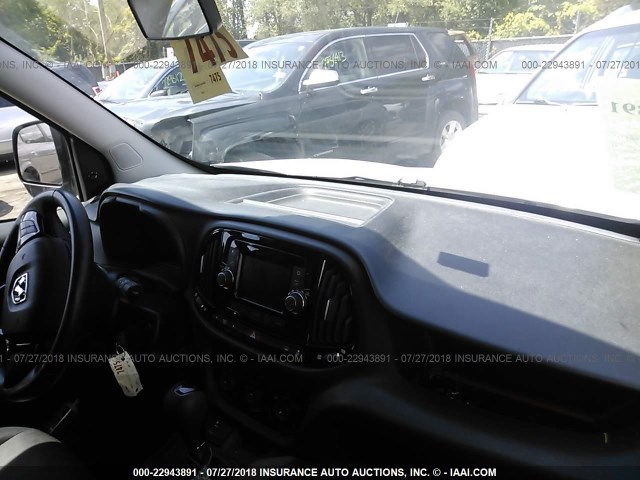 ZFBERFBT7F6952797 - 2015 RAM PROMASTER CITY SLT 白色 照片 5