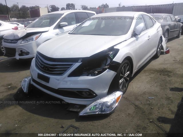KMHFG4JG6HA583118 - 2017 HYUNDAI AZERA WHITE photo 2