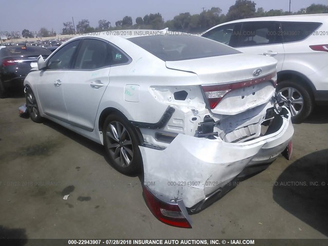 KMHFG4JG6HA583118 - 2017 HYUNDAI AZERA WHITE photo 3