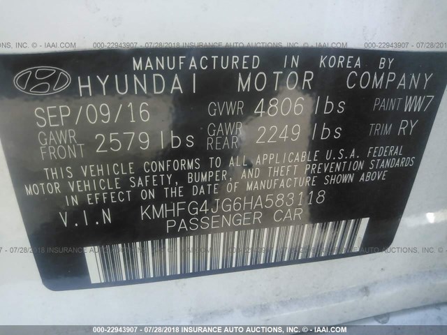 KMHFG4JG6HA583118 - 2017 HYUNDAI AZERA WHITE photo 9